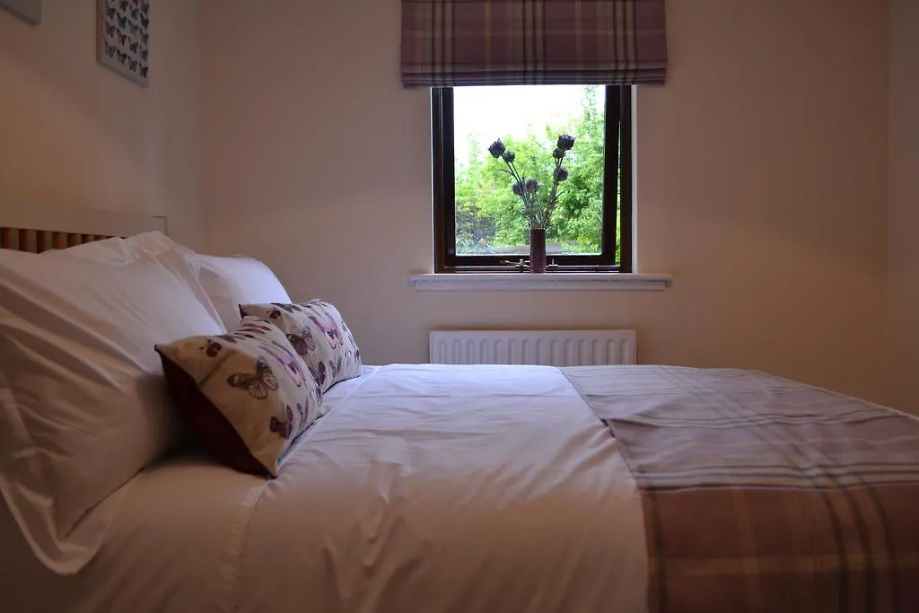 Boat Green Apartment Edinburgh